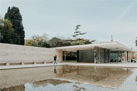 Estruturas Projetadas Por Ludwig Mies Van Der Rohe