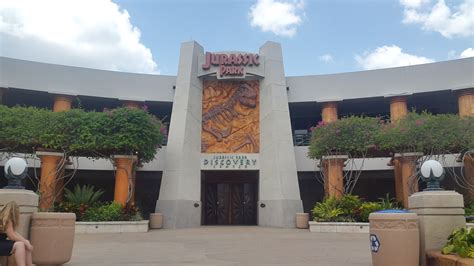 The Jurassic Park Discovery Centre At Universal Studios 2015