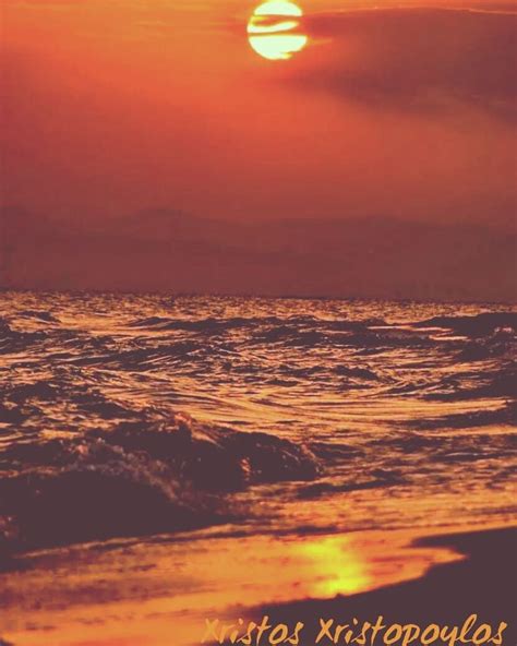 Xristos Xristopoylos On Instagram “a Magical Sunset 🌇 On The Beach 🌊👌☺💖” Sunset Sunset Love