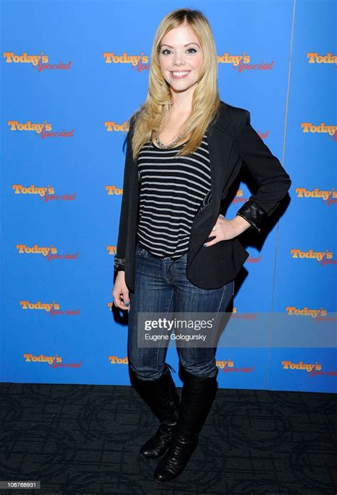 Dreama Walker Attends The Premiere Of Todays Special At Landmarks