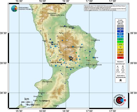 Non di minore interesse, per la ricostruzione di quei terribili momenti e. Paura in Calabria, gente in strada: forte terremoto ...