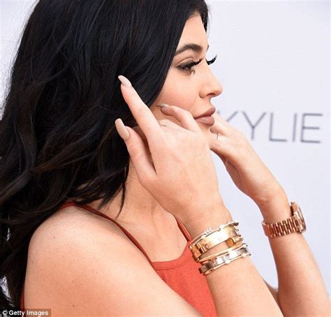Kylie Jenner Is Trapped In A 5000 Bracelet Love Bracelets Kylie