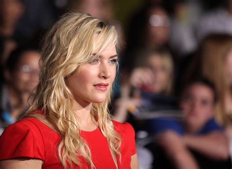 Kate Winslet Takes Another Award For Her Role In The Film Steve Jobs