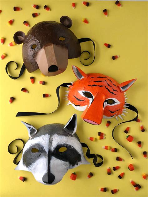 Use Papier Mâché To Craft A Halloween Mask