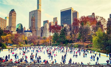 This Is the Best Time to Book Those Thanksgiving Tickets | Houstonia