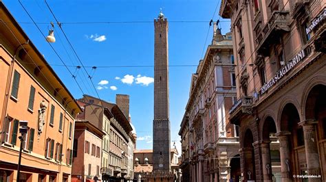Pictures of Bologna, photo gallery and movies of Bologna, Italy ...