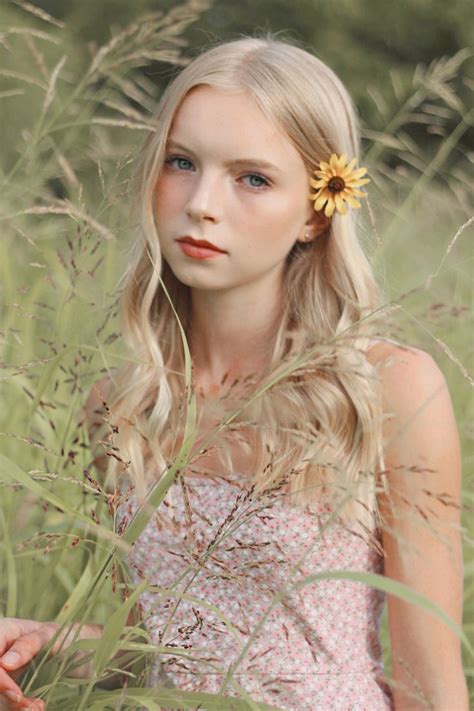 nature vibes☀️ 🌟💫 meganmorelaand blonde hair girl beauty girl beautiful blonde