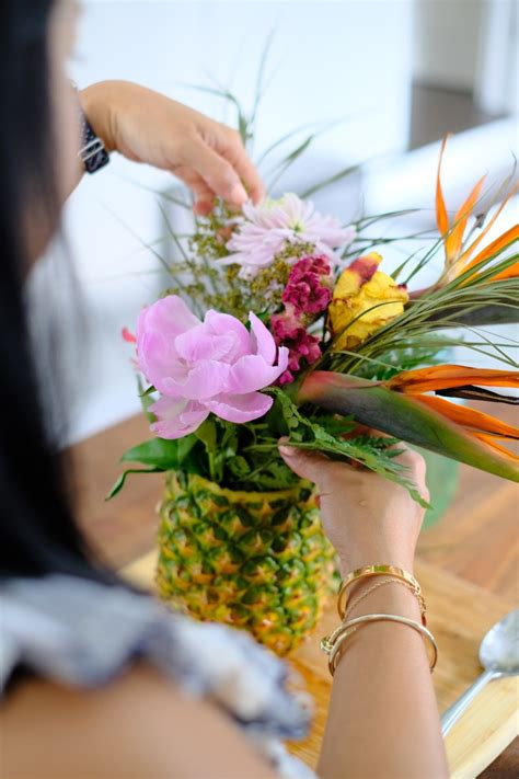 Pineapple Floral Arrangement 8 — Veronica Bradley Interiors