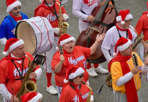 50th Mayors Christmas Parade In Hampden Photos Baltimore Sun