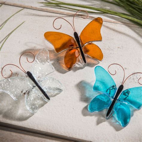 These Fused Glass Butterflies Are Beautiful Im So Ready For Spring Glass Home Decorations