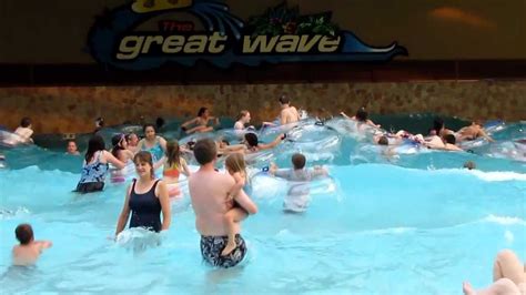 Wave Pool At Wilderness Resort In Wisconsin Dells Youtube