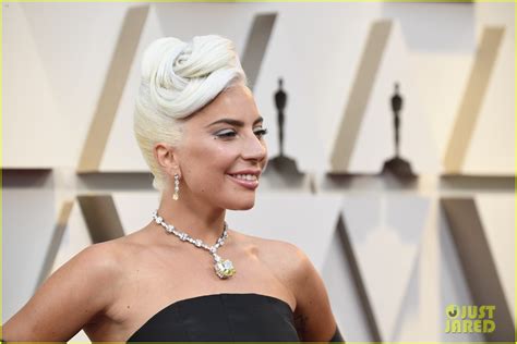 Lady gaga, regina king, glenn close, and more. Lady Gaga Stuns on Oscars 2019 Red Carpet!: Photo 4245316 | 2019 Oscars, Lady Gaga, Oscars ...