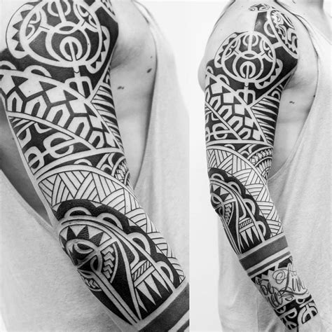 Hình xăm maori cũng được mang đến new zealand từ nguồn gốc nghệ thuật xăm ở polynesia bởi hình xăm maori mang tính chất thể hiện địa vị nhiều hơn so với hình xăm samoa trong nghệ thuật. 50+ Hình xăm Maori đẹp nhất