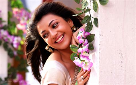 Kajal Aggarwal Full Hd Wallpaper And Background 2880x1800 Id617681