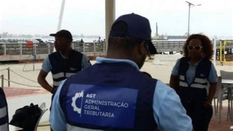 Governo Gasta 320 Milhões Na Compra De Uniformes Para Funcionários Da Agt Angola