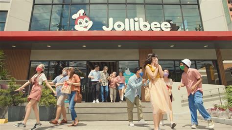 Campaign Spotlight Jollibee Shows The Joy Of Eating Out Safely In The