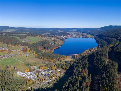 Titisee Le Plus Grand Lac Naturel De La Forêt Noire