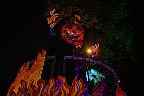 The 50th Annual Village Halloween Parade Is Tonight — Heres What You