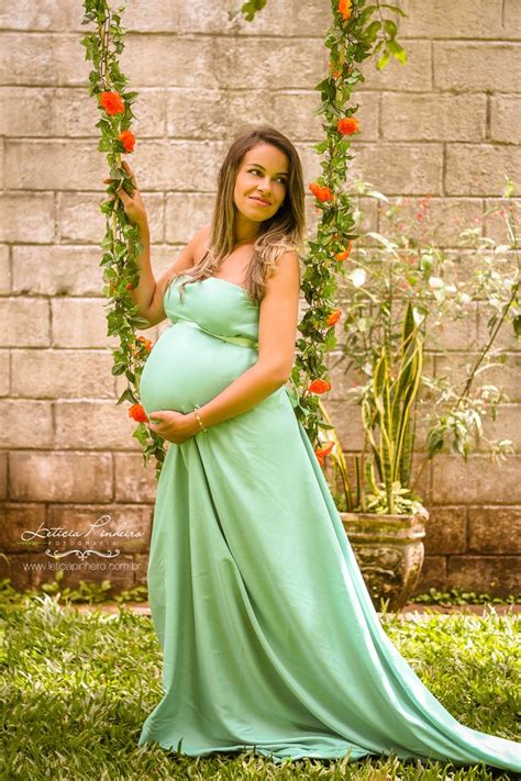 ensaio gestante balanço de flores poses pregnancy pregnant lady maternity one shoulder