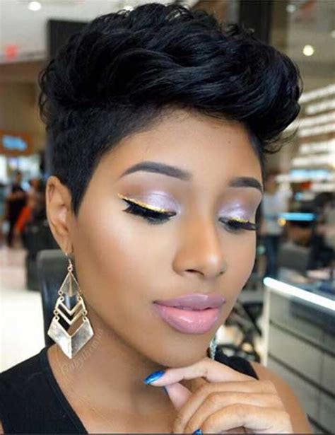 Additionally, the full bun on top showcases exactly how thick and healthy the hair is. 25 New Black Girls Hairstyles | Short Hairstyles ...