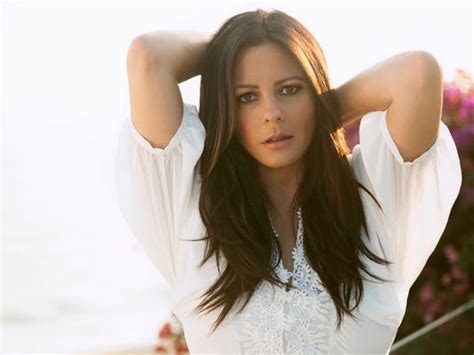 Sara Evans Takes Her Time With Slow Me Down