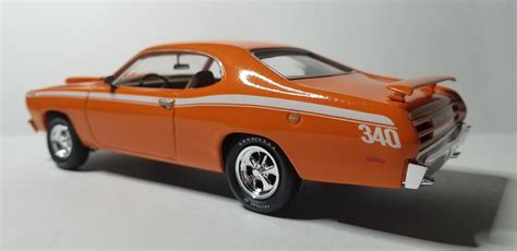 1971 Plymouth Duster 340 Plastic Model Car Kit 125 Scale