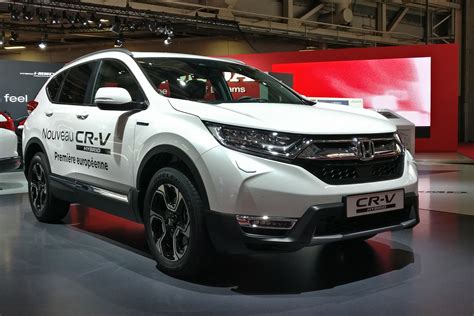New Honda Cr V Hybrid Prices Specs And Pictures Auto Express