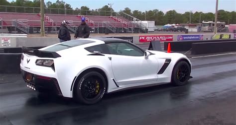 Stock Corvette Z06 Puts Down 1038 Quarter Mile With Drag Radials Vettetv