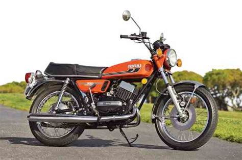 1975 Yamaha Rd350 Best Bang For The Buck Motorcycle Classics