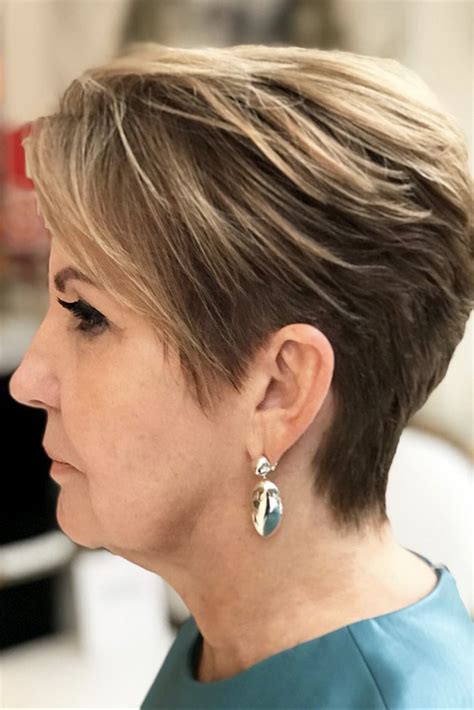 50 best short hairstyles for women over 50 in 2020 in 2020 short reverasite