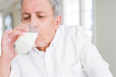 Benefits Of Drinking Milk For Seniors Living Maples
