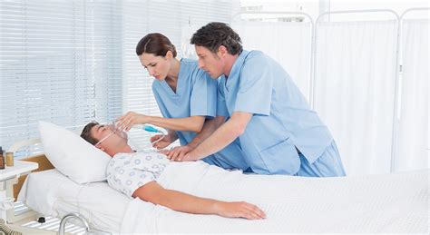 Especialización Universitaria En Cuidados De Enfermería En El Paciente