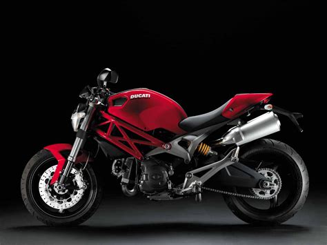 In particular the 696, and even more specifically in white with a black frame. New Monster!! Did they nail it or blew it? - Ducati.ms ...