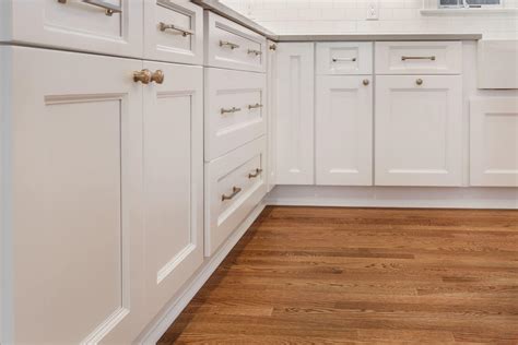 What Are Shaker Cabinets Learn About These Popular Cabinets