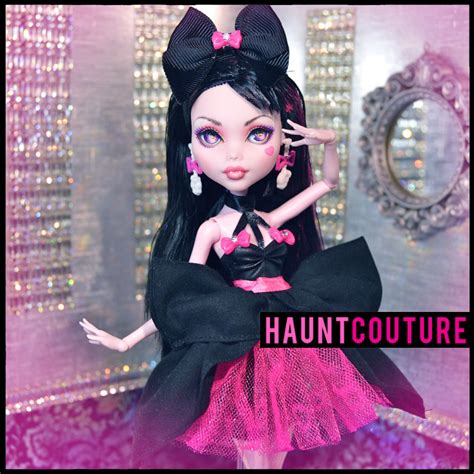 Haunt Couture This Custom Draculaura Repainted By The Fabulous