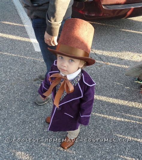 With 4 kids we've done a lot of diy costumes over the years, but few have been as easy or as fun as we know wonka doesn't wear glasses, but for full face pics of my kids these days, i like to have a little more anonymity. Pin on Dress It Up