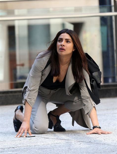 Priyanka Chopra Swings Into Action On The Set Of Quantico Season 2 Quantico Priyanka Chopra