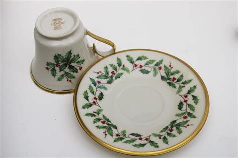 Vintage Lenox China Christmas Holly Holiday Pattern Footed Tea Cup