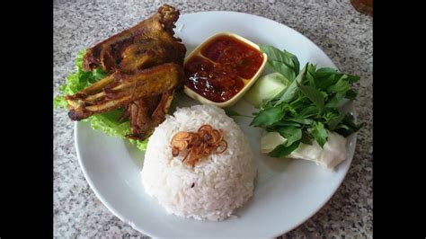 Sambal lalapan cocok dimakan dengan ikan goreng, ayam goreng, tempe goreng, dan berbagai lauk lainnya. Resep Masakan Bebek Goreng Spesial - YouTube