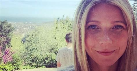 Gwyneth Paltrow Shares Rare Photo Of Daughter Apple Netmums