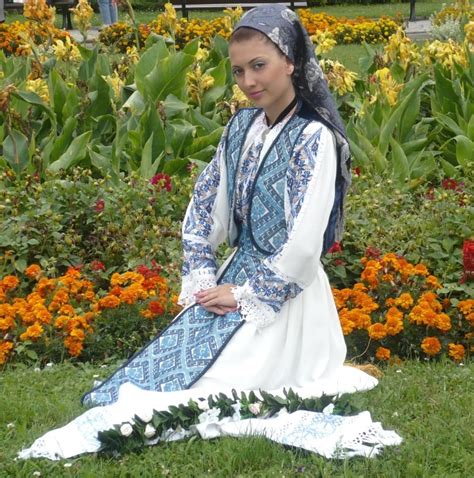 Romania Traditional Costume Romanian People Port Popular Romanesc