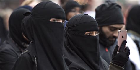 Fakta Niqab Burka Hijab S Dan Kender Du Forskel Avisen Dk