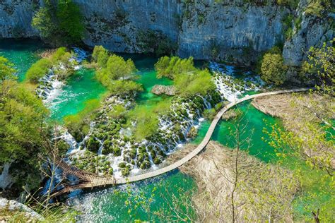 Ultimate Guide To Visiting Plitvice Lakes National Park Croatia 2024