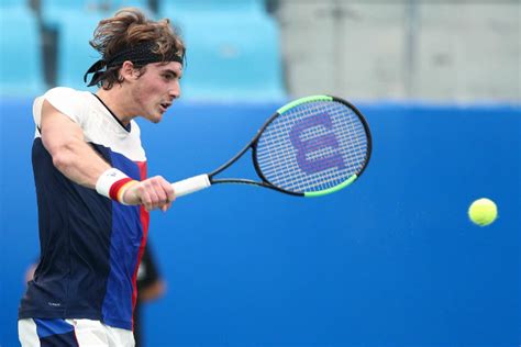 Stefanos tsitsipas is optimistic heading into the grass court season as he looks to continue his strong form through the. Stefanos Tsitsipas reaches the quarter final in Antwerp ...