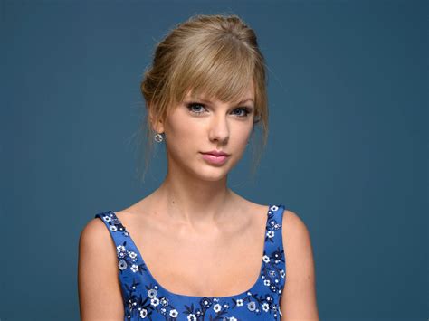 Wallpaper Face Model Long Hair Singer Dress Blue Taylor Swift