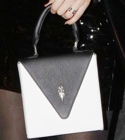 Bella Shows Off A Square Bag From Her Chrome Hearts X Bella Hadid Line Bags Chrome Hearts