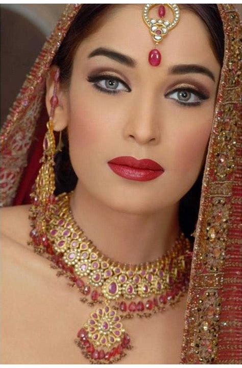 Tech Up Xone Beautiful Pakistani Bridal Makeup