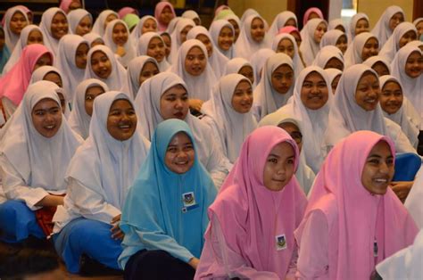 Bagi maksud mencapai matlamat kementerian belia dan sukan. PROGRAM CERITA ORANG GAGAL @SMK PENAMBANG | Majlis Belia ...