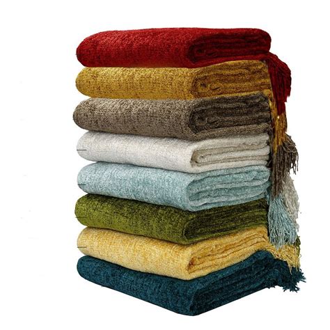 Plain Chenille Throws At Rs 485piece In Delhi Id 17295738588