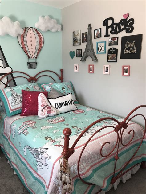 Pink Red And Turquoise Paris Themed Bedroom Paris Decor Bedroom